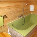 Schoeser By Interhome