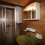 Schoeser By Interhome Lejlighed *