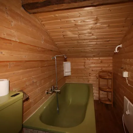 Schoeser By Interhome Apartmán Stumm