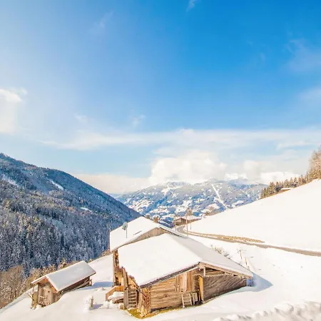 Schoeser By Interhome Apartmán *