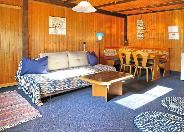 Schoeser By Interhome