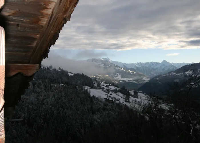 Schoeser By Interhome * ستام