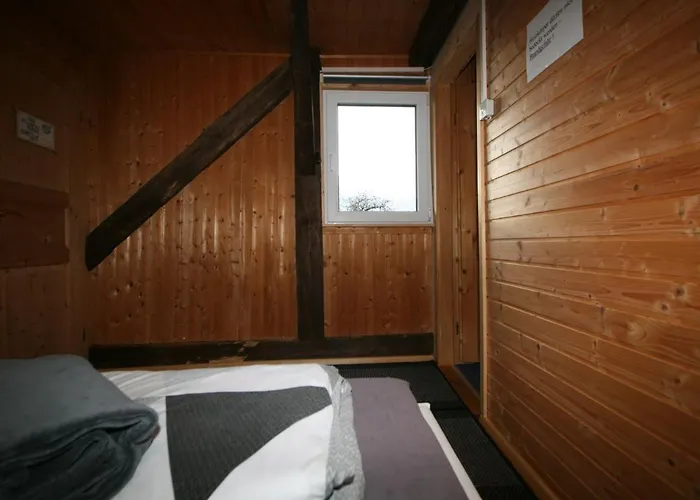 Schoeser By Interhome ستام