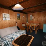 Schoeser By Interhome