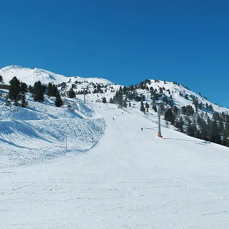 Schoeser By Interhome 公寓 斯达姆